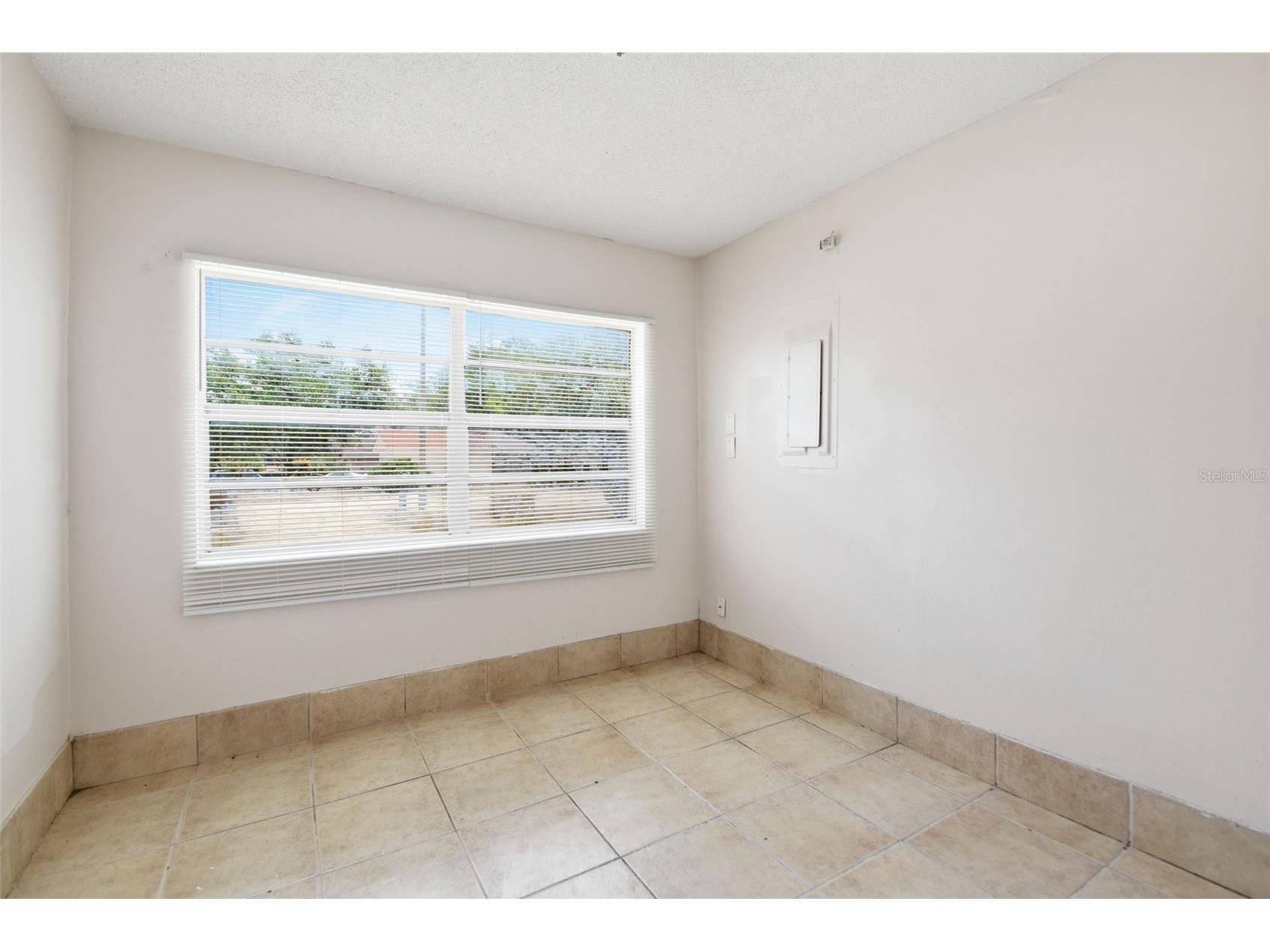 8412 Renald Boulevard Tampa FL 33637 O6408960 image35