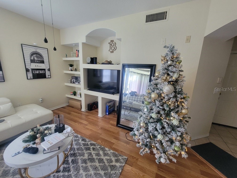 8413 Lucuya Way #306 Temple Terrace FL 33637 W7886472 image4