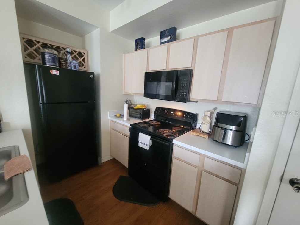 8413 Lucuya Way #306 Temple Terrace FL 33637 W7886472 image9