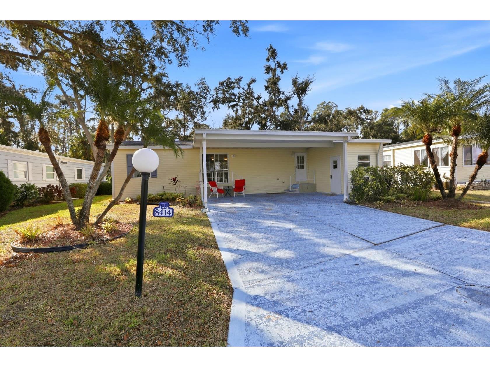 8414 Castle Garden Road Palmetto FL 34221 A4675455 image1