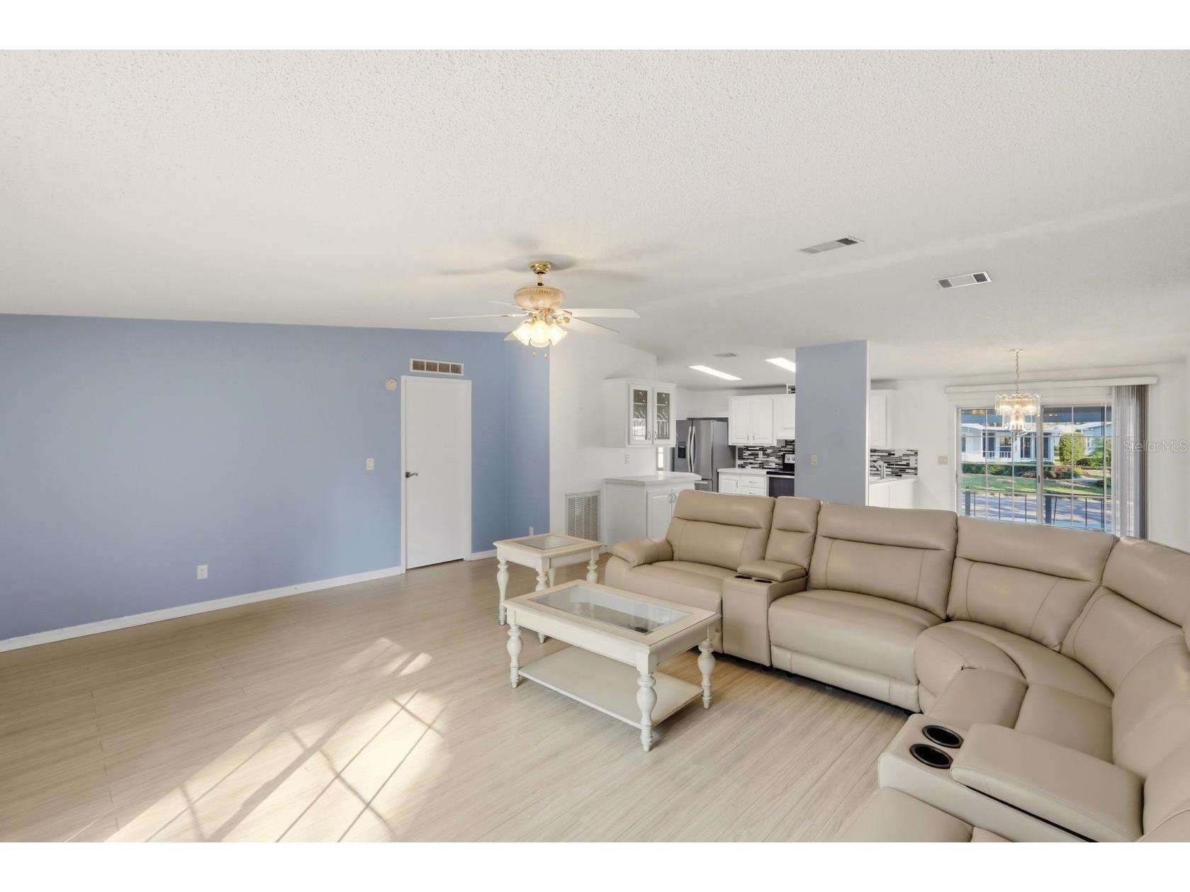8414 Castle Garden Road Palmetto FL 34221 A4675455 image12