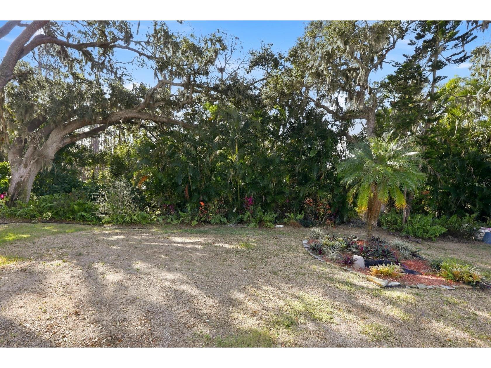 8414 Castle Garden Road Palmetto FL 34221 A4675455 image28