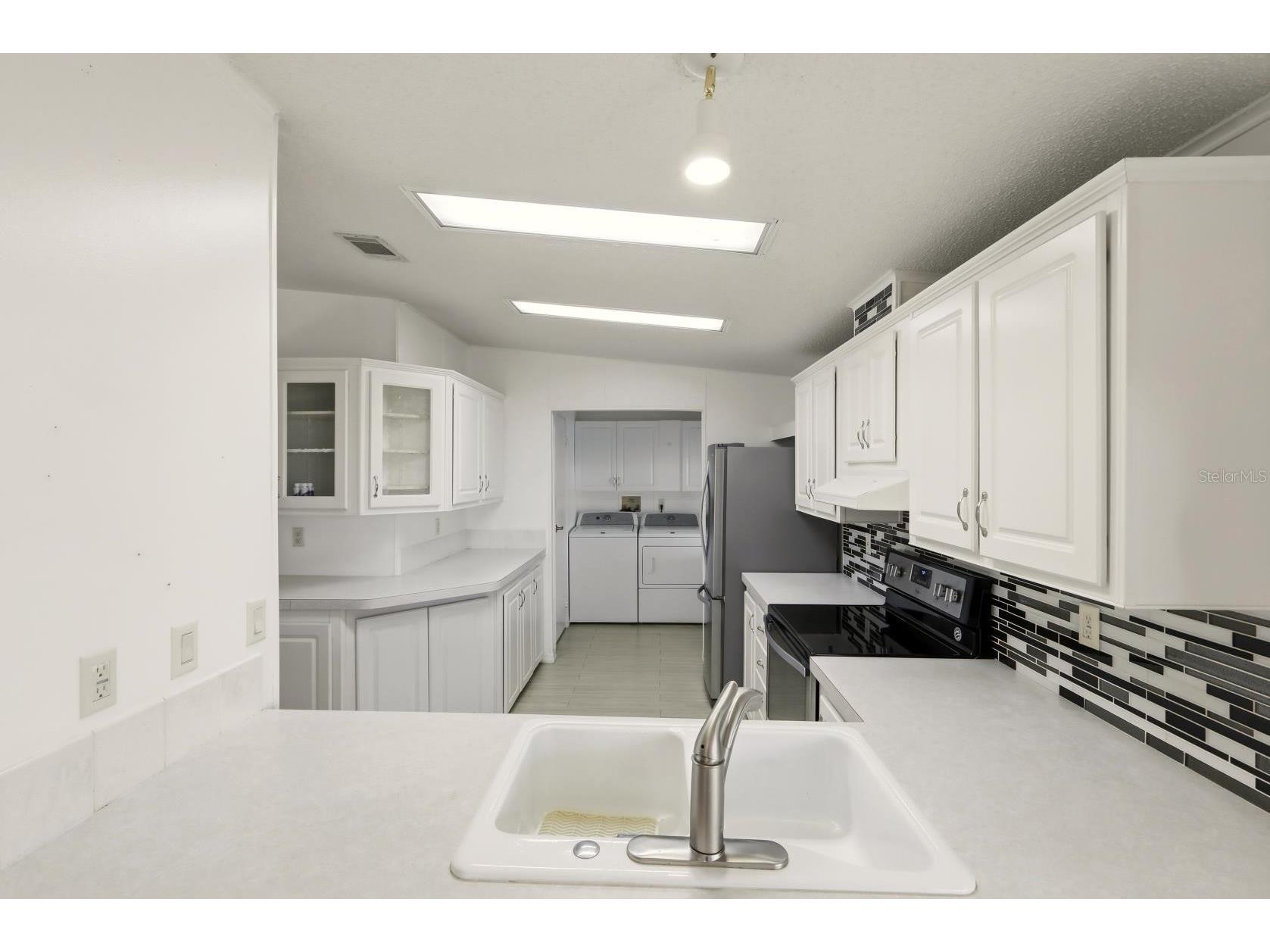 8414 Castle Garden Road Palmetto FL 34221 A4675455 image6