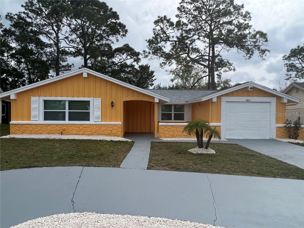 8414 Clover Hill Loop Hudson FL 34667 S5100750 image1