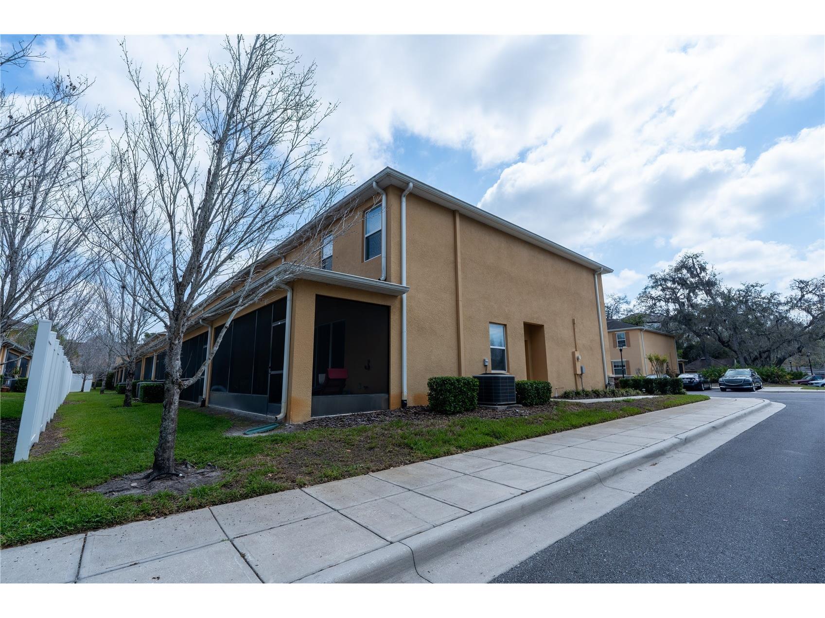 8414 Pine River Road Tampa FL 33637 TB8487021 image35