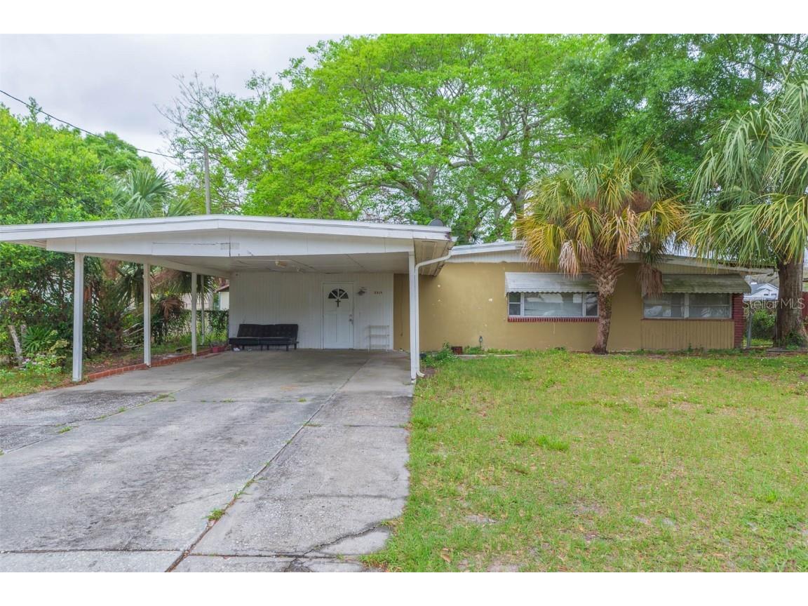 8414 Twin Lakes Boulevard Tampa FL 33614 T3514002 image1