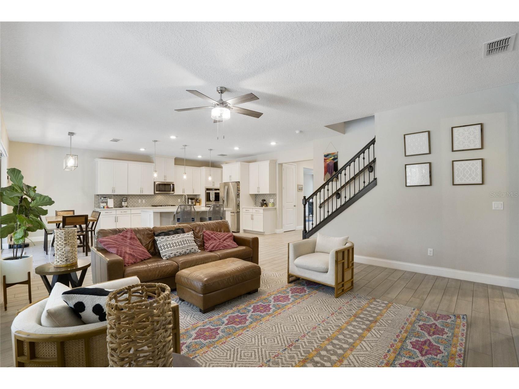 8414 Vivaro Isle Way Windermere FL 34786 O6397114 image17