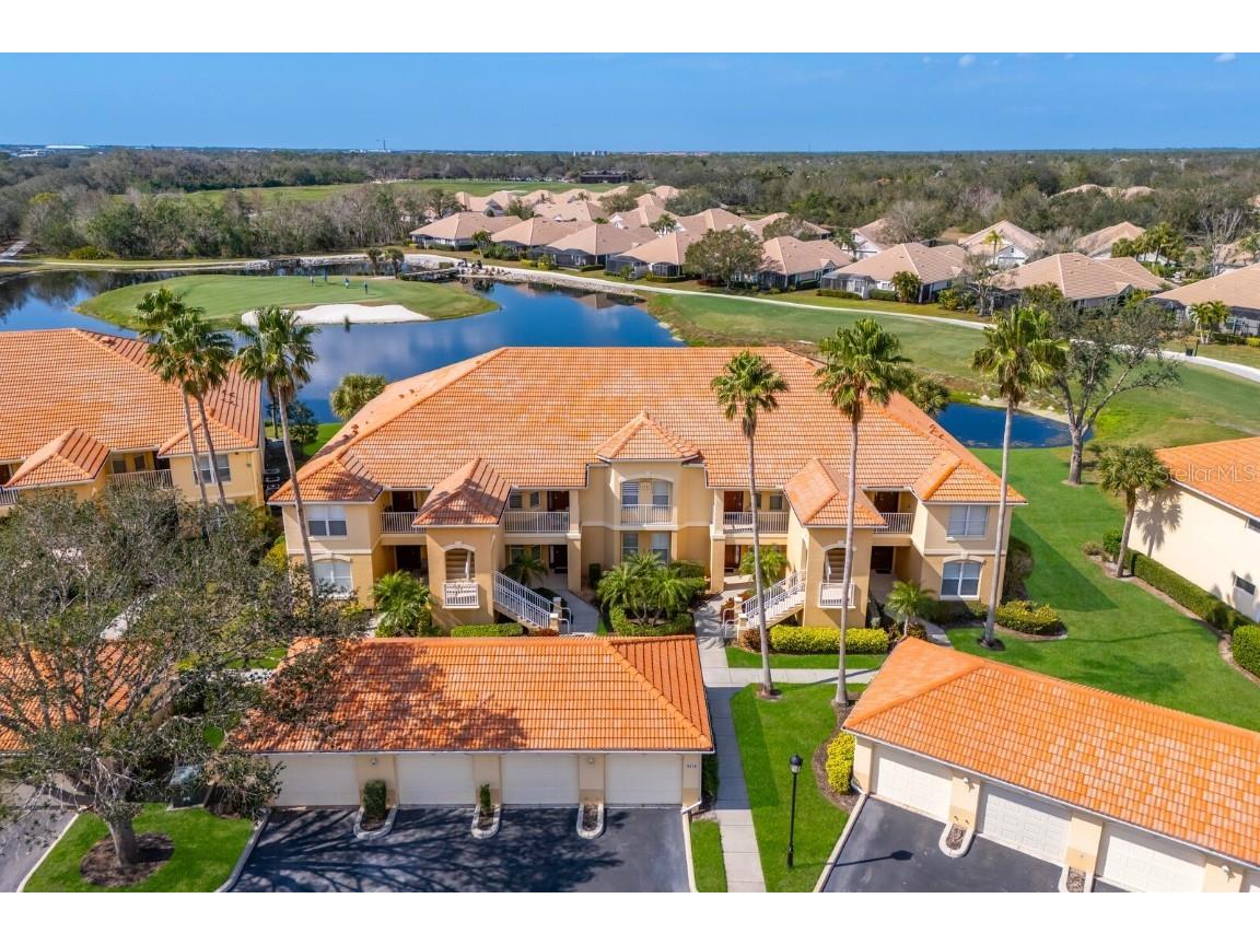 8414 Wethersfield Run #102 Lakewood Ranch FL 34202 A4639865 image1