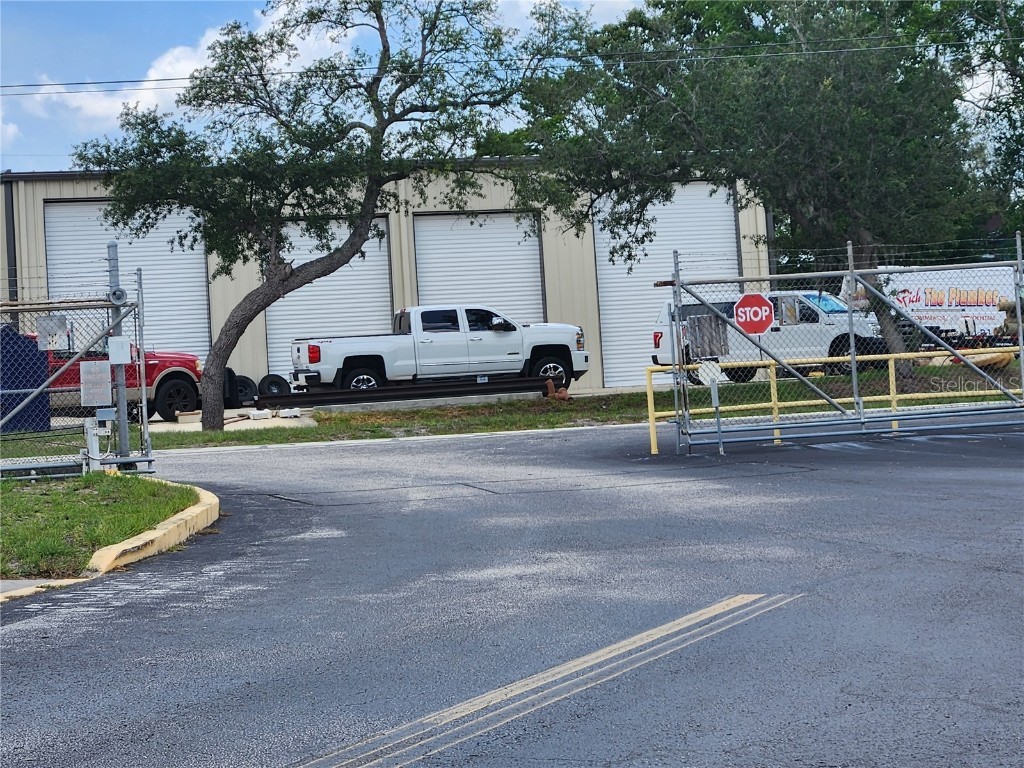 8415 Cortez Boulevard Weeki Wachee FL 34607 TB8407824 image6