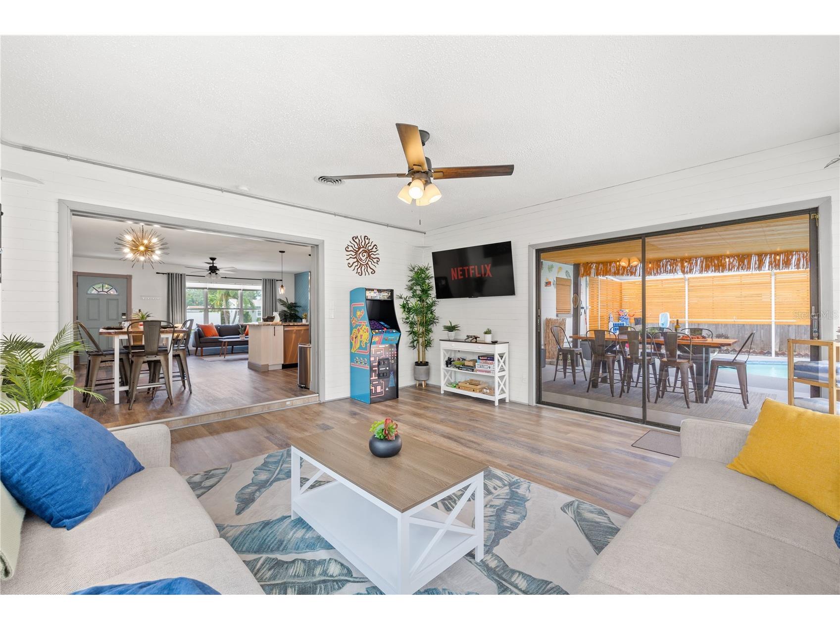 8415 Iris Avenue Seminole FL 33777 A4679836 image7