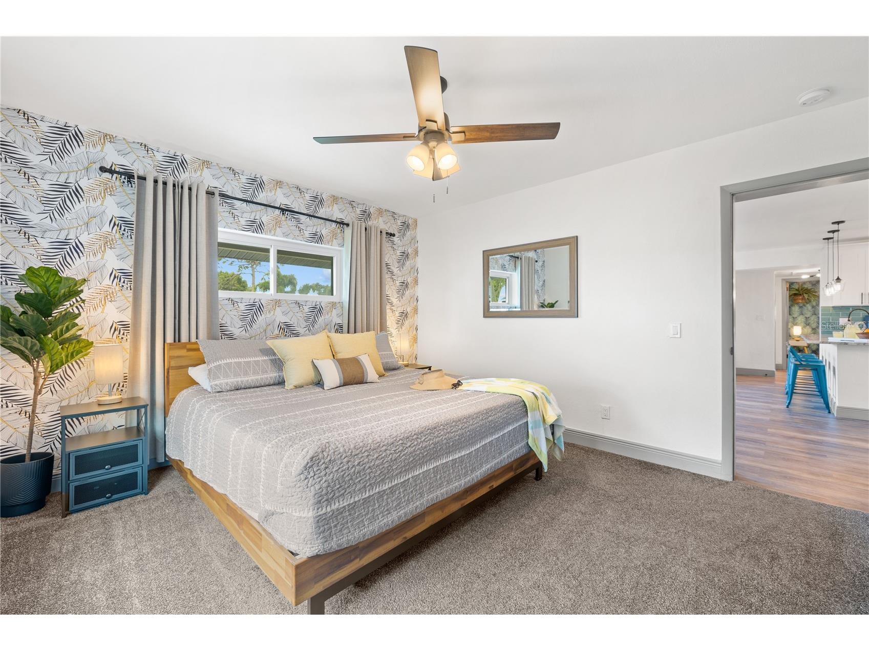 8415 Iris Avenue Seminole FL 33777 A4679836 image8