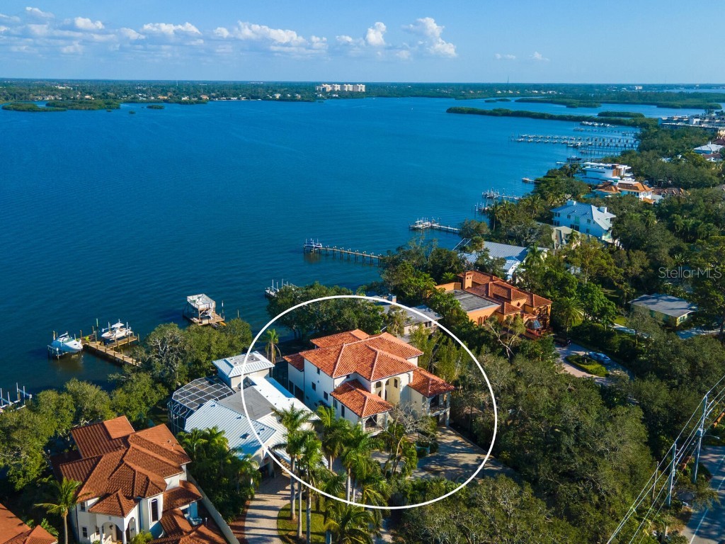 8415 Midnight Pass Road Sarasota FL 34242 - BAY & INTRACOASTAL WATERWAY A4554448 image1