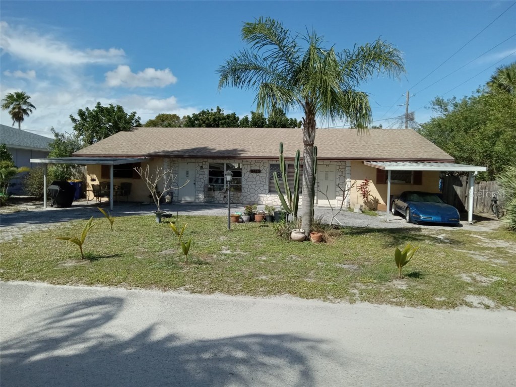 8415 SE Diane Street #A/B Hobe Sound FL 33455 O6179084 image1