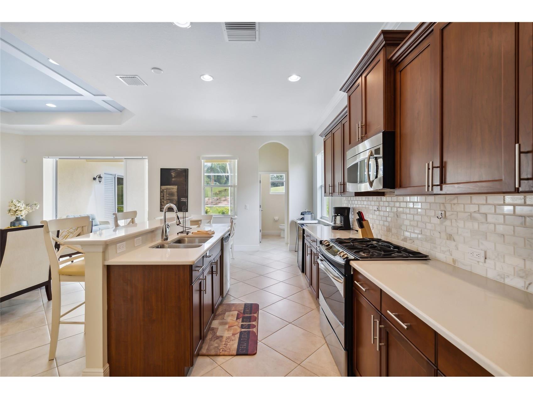 8416 Abingdon Court University Park FL 34201 A4676424 image15