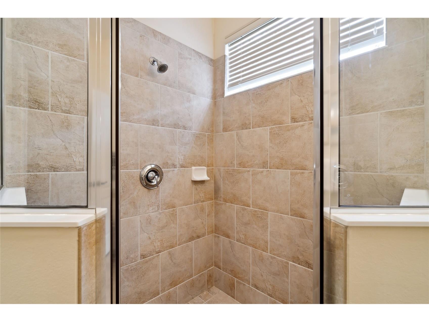 8416 Abingdon Court University Park FL 34201 A4676424 image23