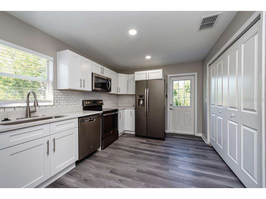 8416 N 39th Street Tampa FL 33604 TB8431907 image5