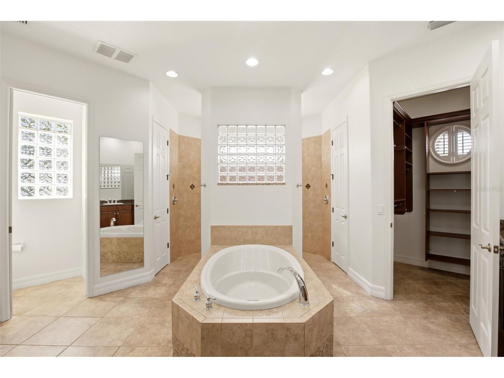 8417 Lone Eagle Way Sarasota FL 34241 A4694803 image25