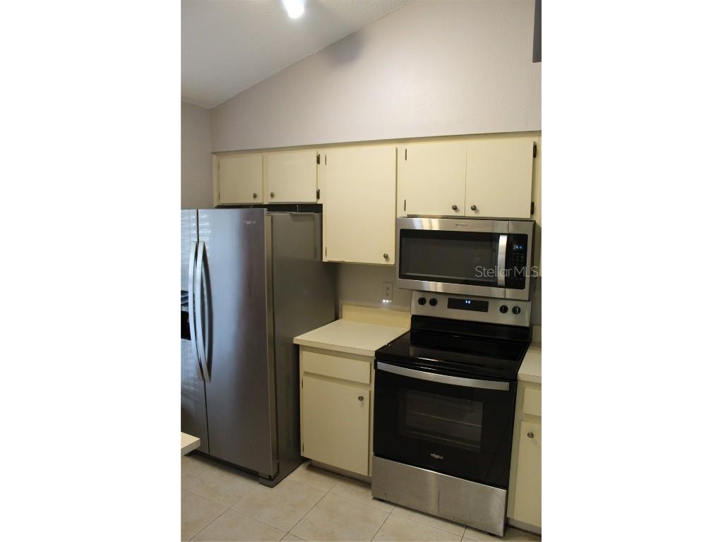 8418 Laurelon Place Temple Terrace FL 33637 TB8442670 image5