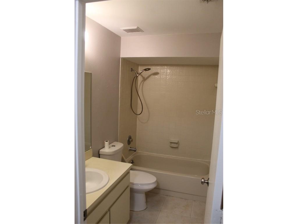 8418 Laurelon Place Temple Terrace FL 33637 TB8442670 image7