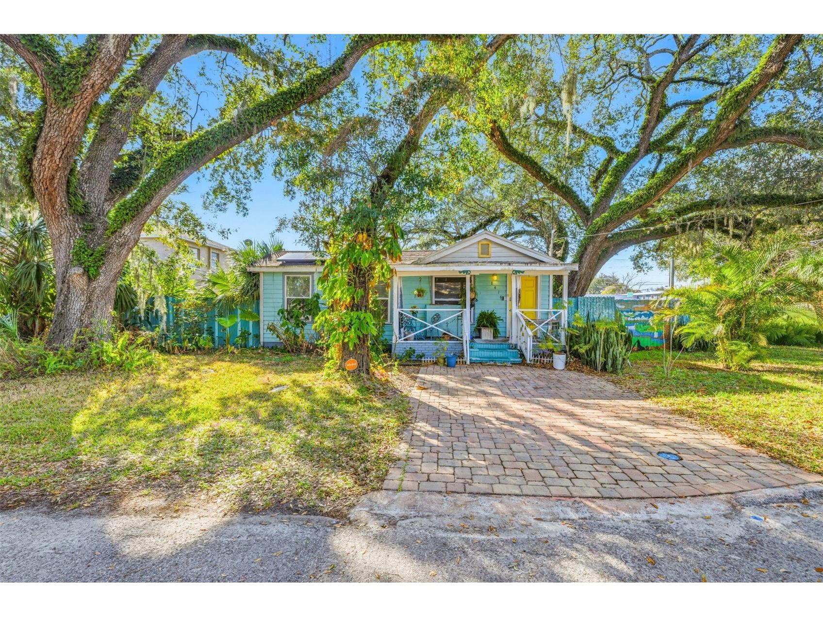 8418 N 9th Street Tampa FL 33604 TB8478567 image1