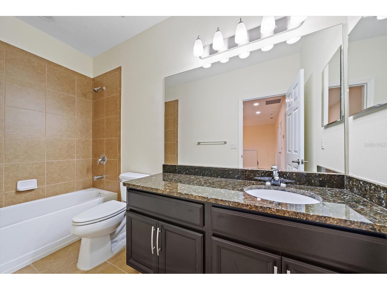 8418 Nandina Drive Sarasota FL 34240 A4697149 image15