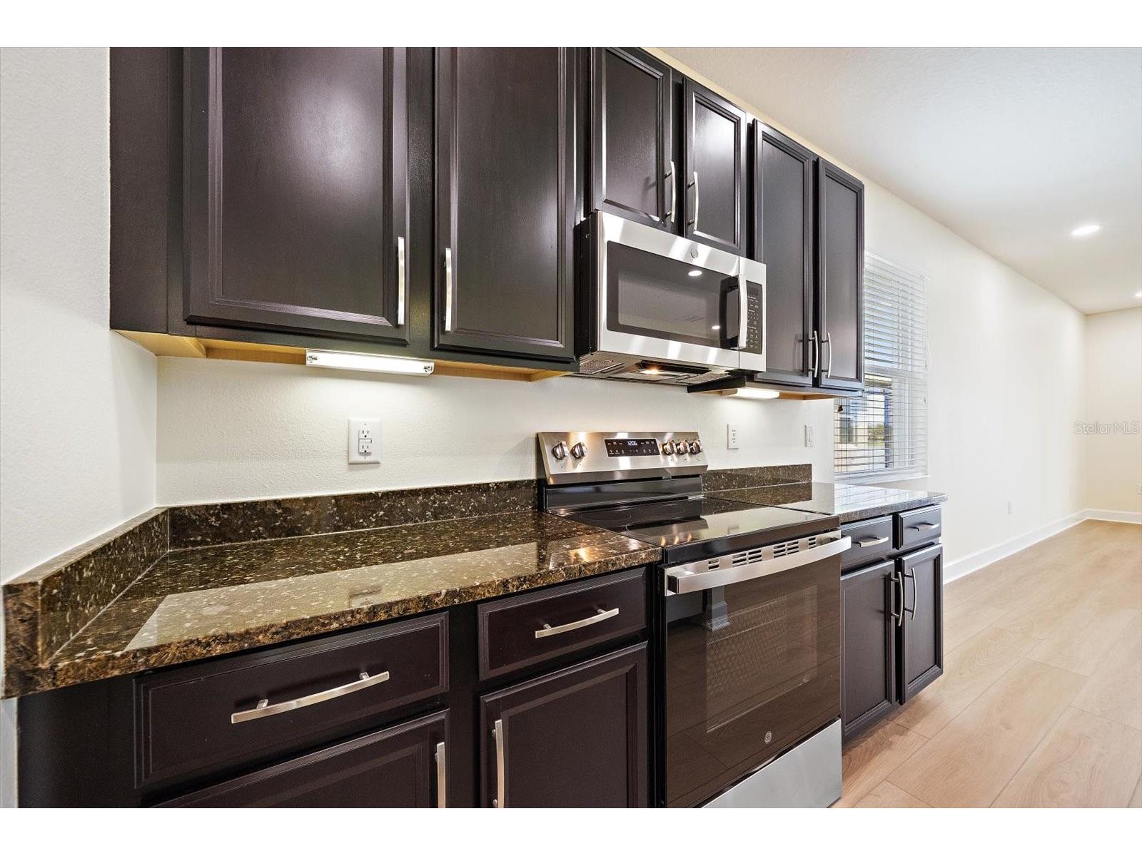 8418 Nandina Drive Sarasota FL 34240 A4697149 image29