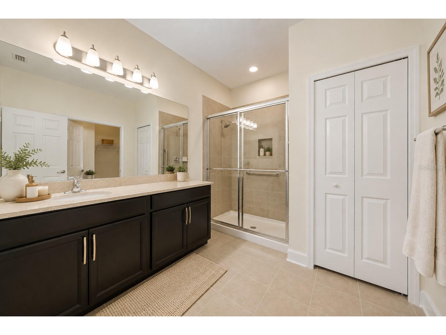 8418 Nandina Drive Sarasota FL 34240 A4697149 image38