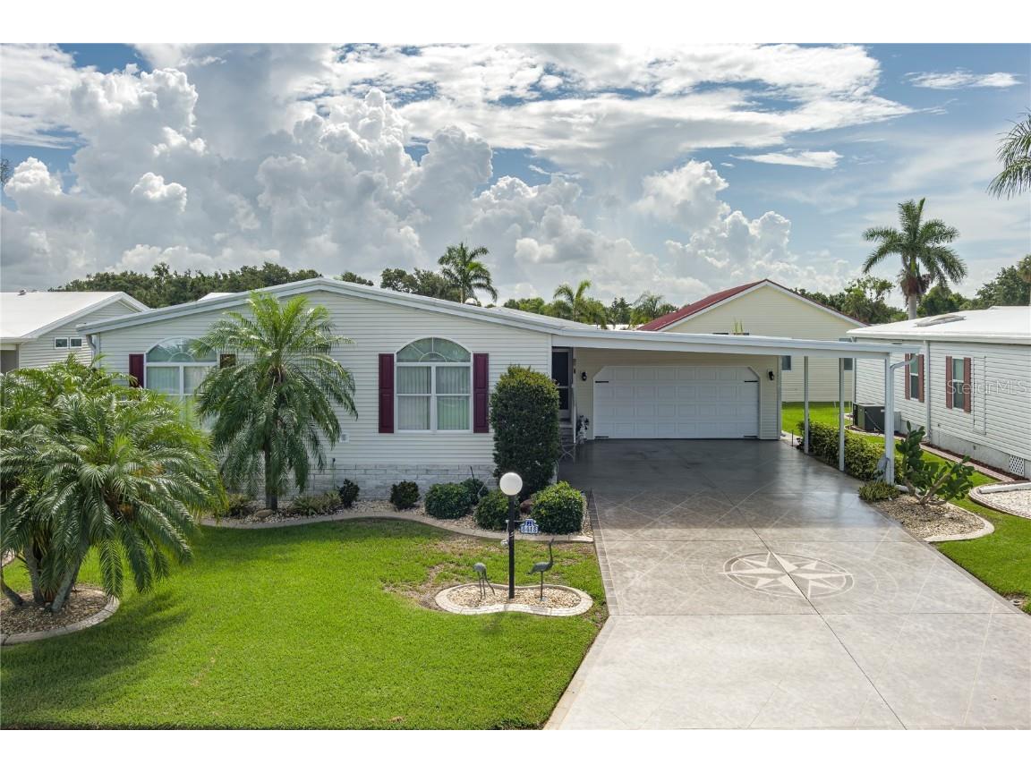 8418 Regal Way Palmetto FL 34221 A4657765 image1