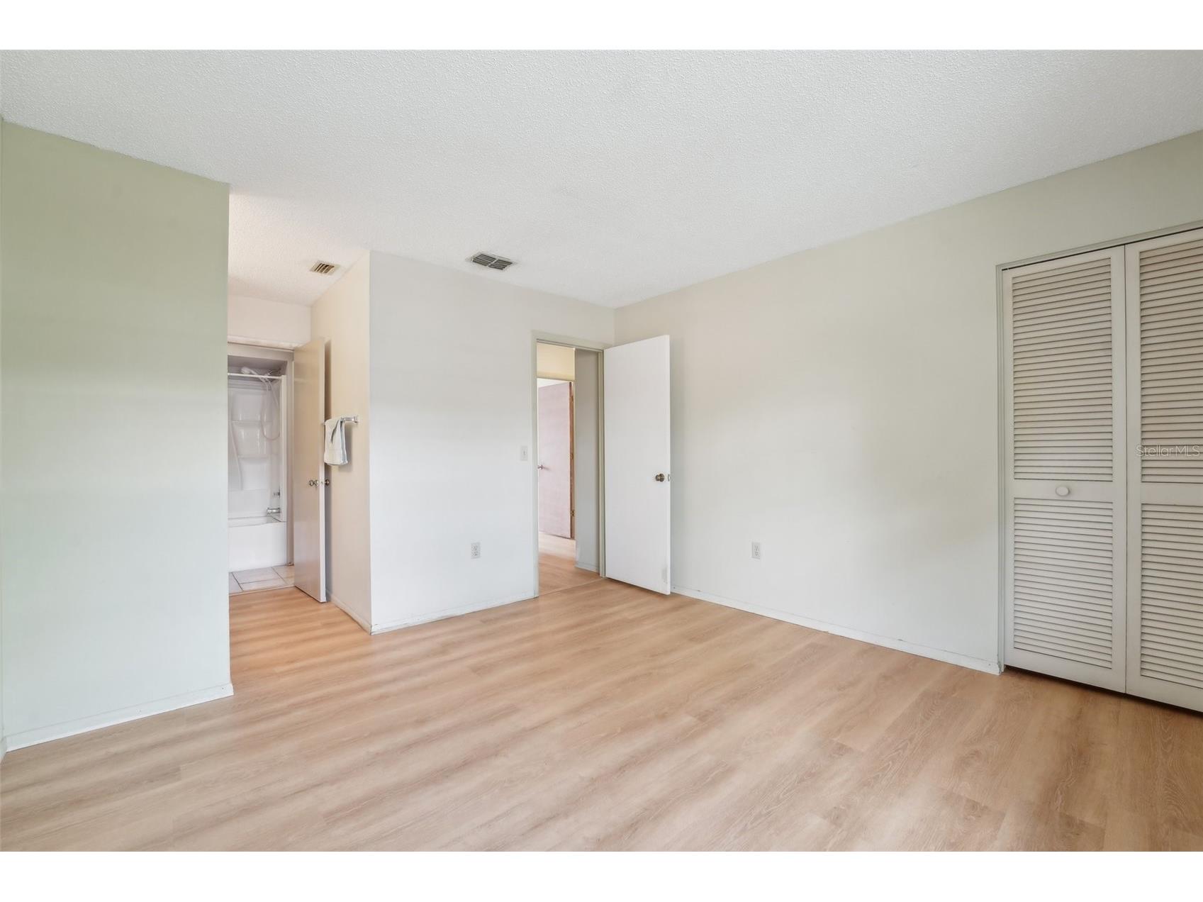 8419 Laurelon Place Temple Terrace FL 33637 TB8482048 image27