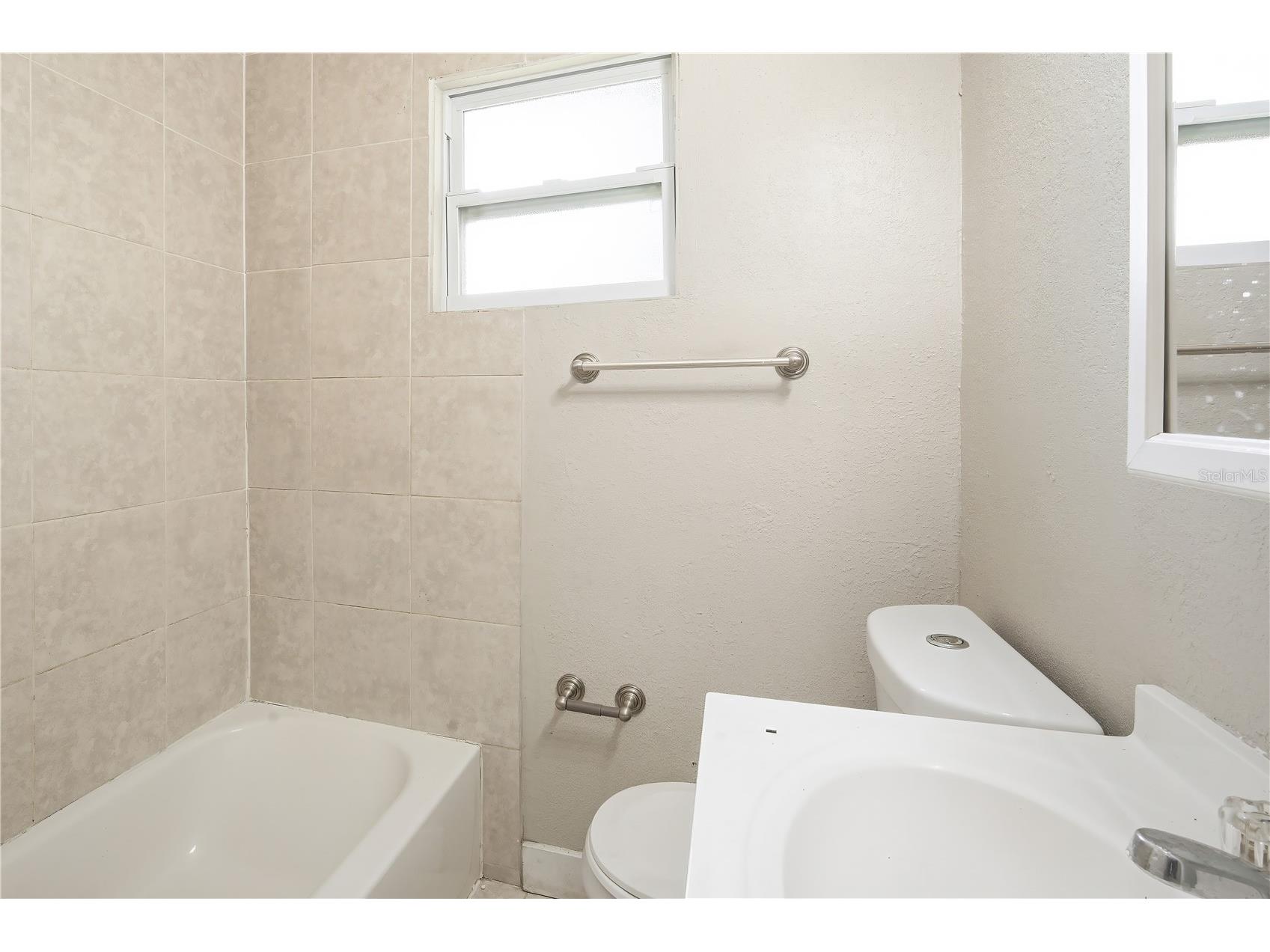 8419 N Semmes Street Tampa FL 33604 TB8496007 image14