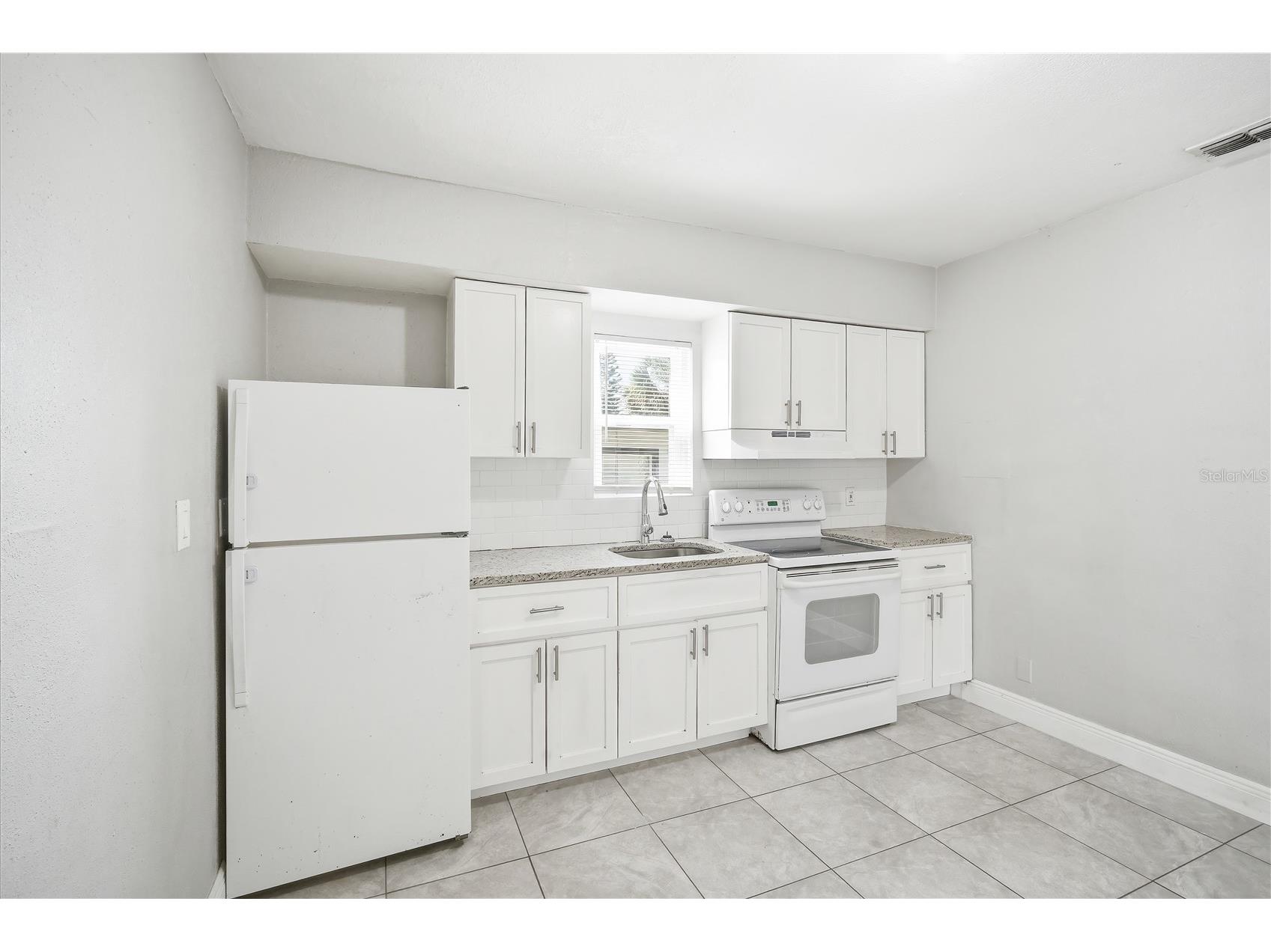 8419 N Semmes Street Tampa FL 33604 TB8496007 image6