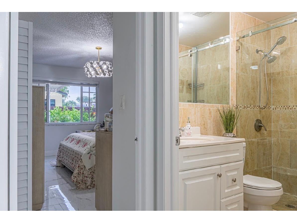 8419 Nw 193rd Ln Hialeah FL 33015 TB8502591 image25