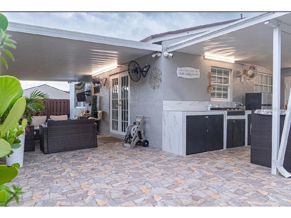 8419 Nw 193rd Ln Hialeah FL 33015 TB8502591 image35