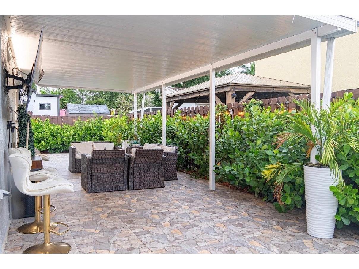 8419 Nw 193rd Ln Hialeah FL 33015 TB8502591 image36