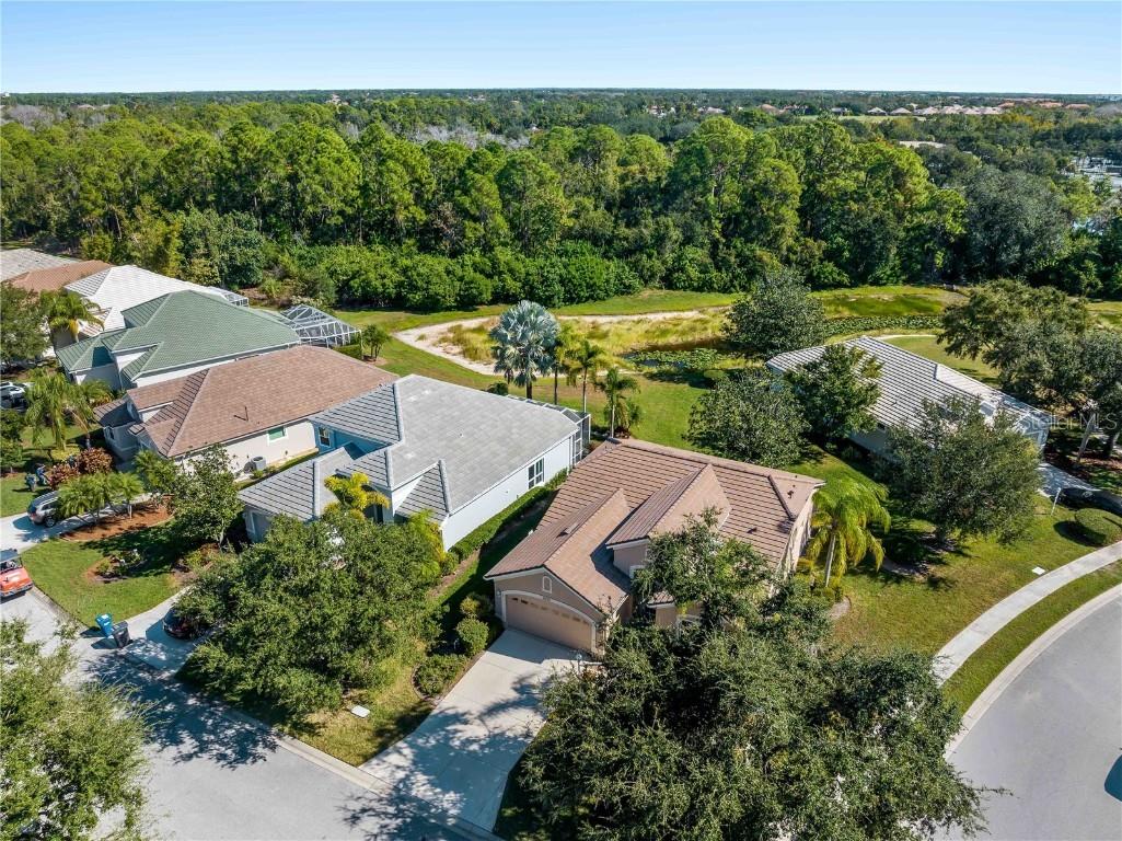 8419 Whispering Woods Court Lakewood Ranch FL 34202 A4672002 image43