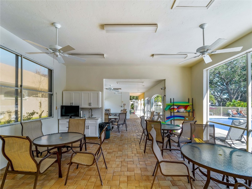 8419 Whispering Woods Court Lakewood Ranch FL 34202 A4672002 image58