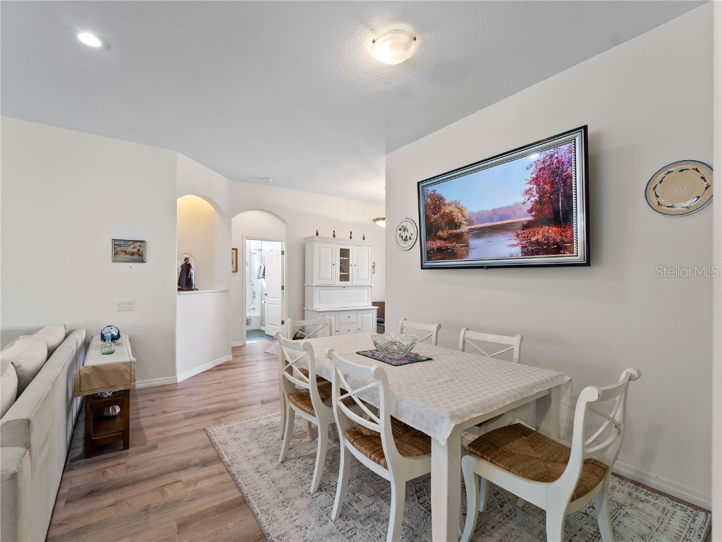 8419 Whispering Woods Court Lakewood Ranch FL 34202 A4672002 image7