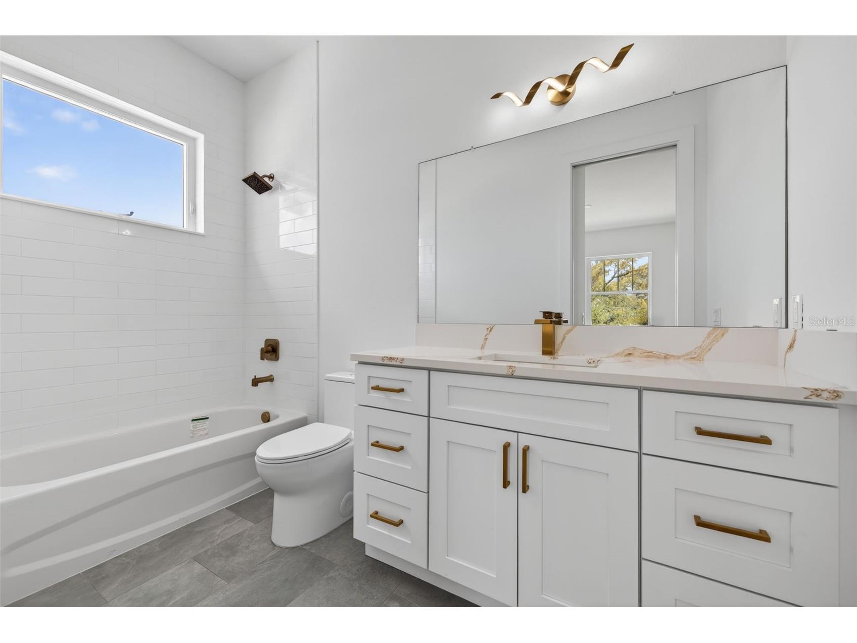 842 30th Avenue Saint Petersburg FL 33704 TB8484317 image18