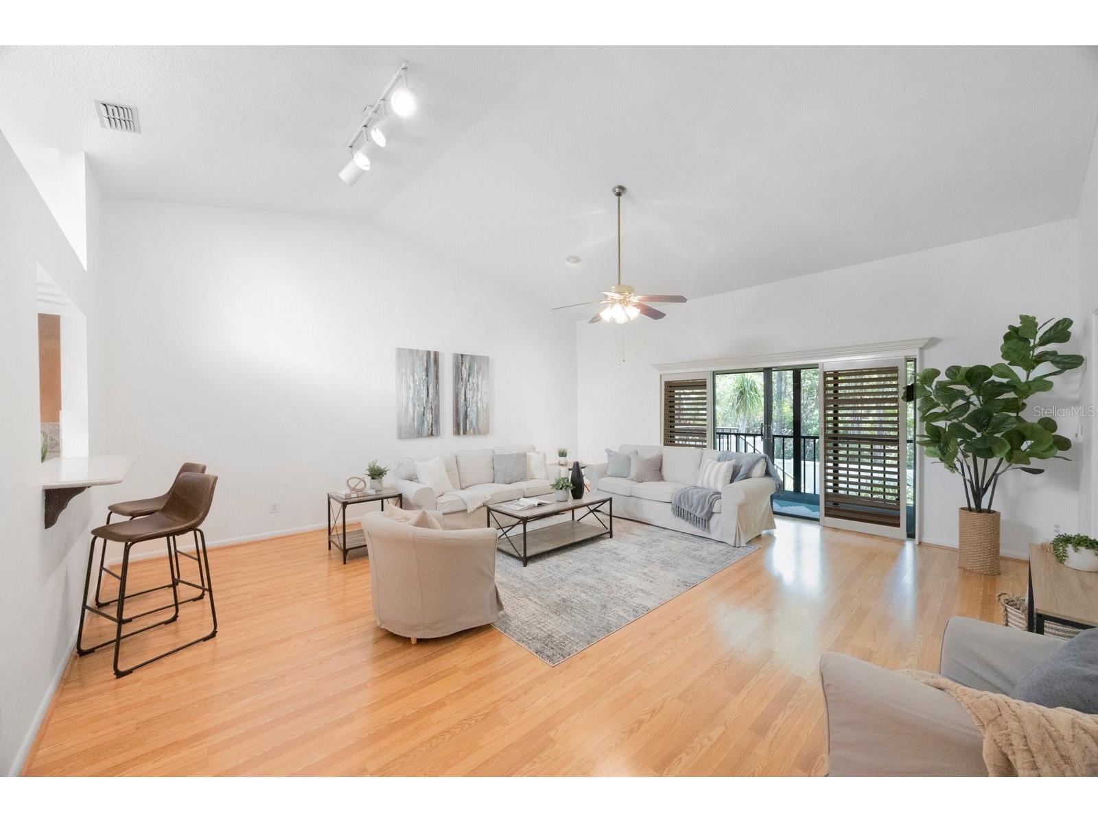 842 Amelia Court NE Saint Petersburg FL 33702 - RIVIERA BAY TAMPA BAY TB8453447 image15
