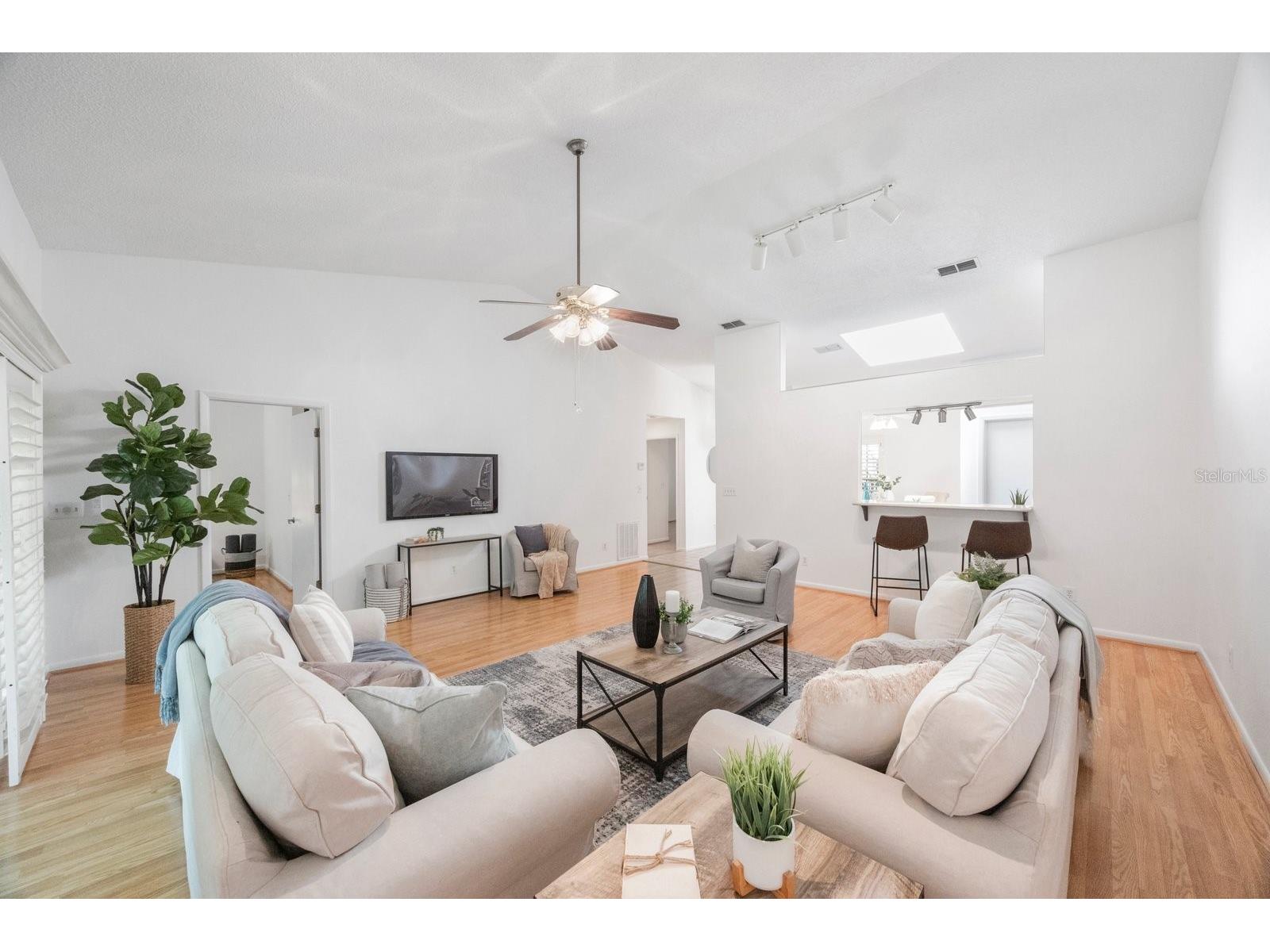 842 Amelia Court NE Saint Petersburg FL 33702 - RIVIERA BAY TAMPA BAY TB8453447 image18