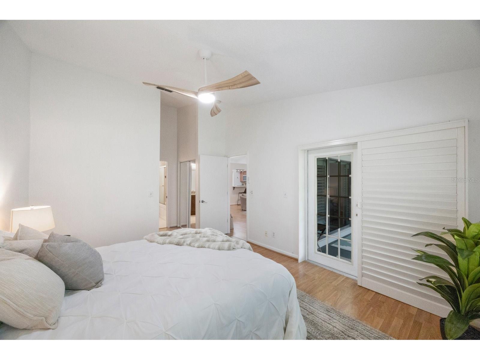 842 Amelia Court NE Saint Petersburg FL 33702 - RIVIERA BAY TAMPA BAY TB8453447 image22