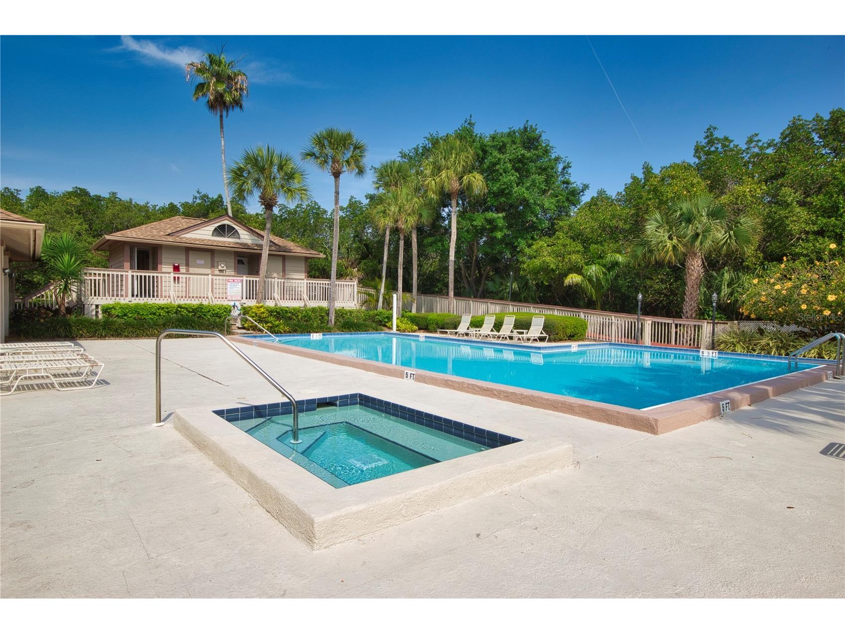 842 Amelia Court NE Saint Petersburg FL 33702 - RIVIERA BAY TAMPA BAY TB8453447 image42
