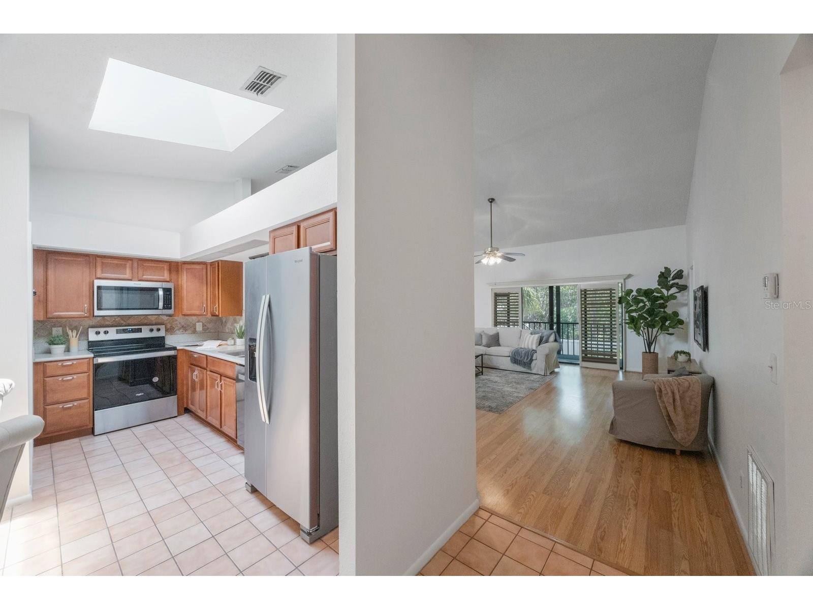 842 Amelia Court NE Saint Petersburg FL 33702 - RIVIERA BAY TAMPA BAY TB8453447 image9