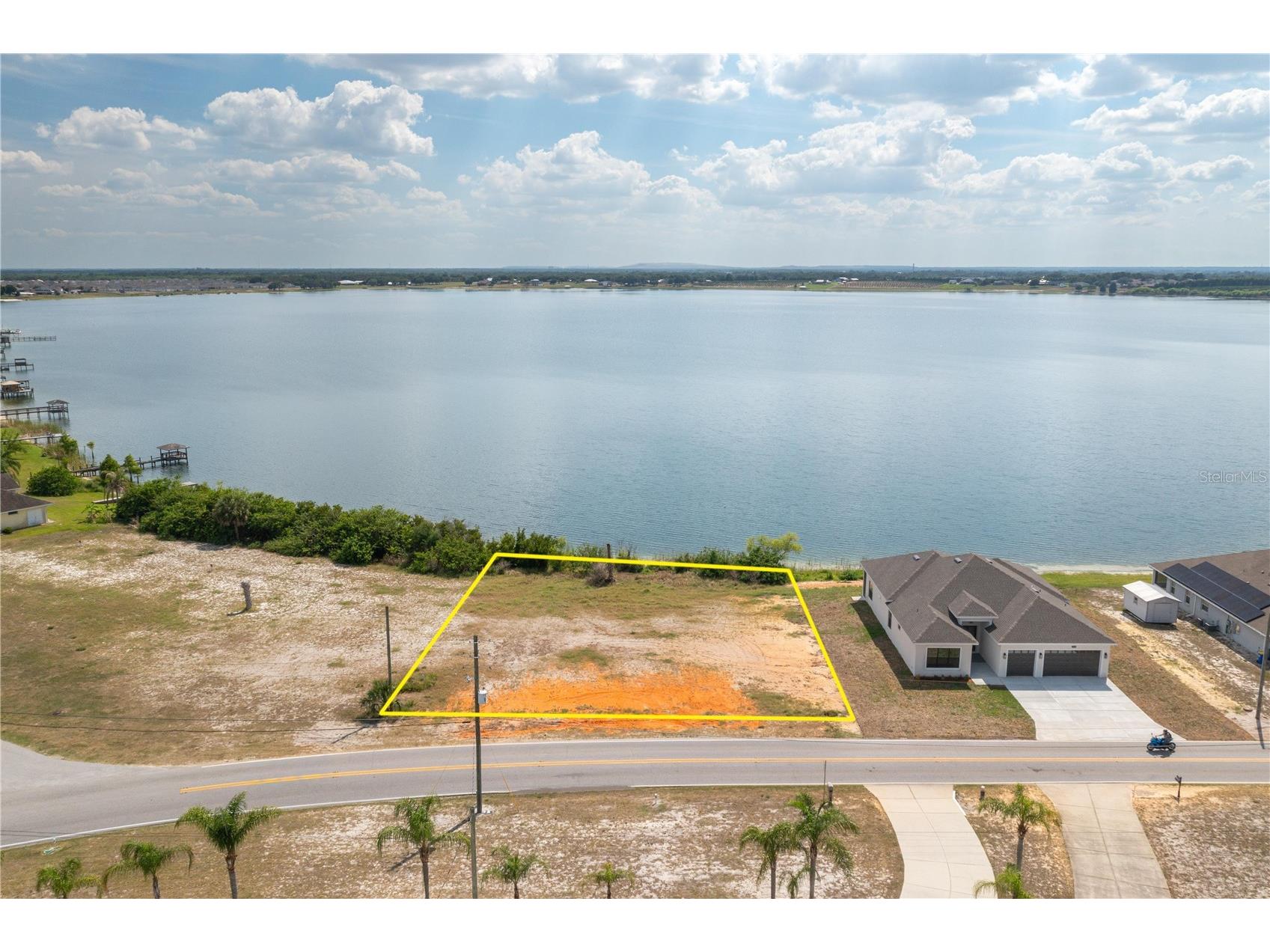 842 Eagle Lake Loop Road Eagle Lake FL 33839 - LAKE MCLEOD P4938705 image1