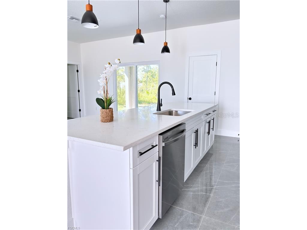 842 Giorgio Avenue S Lehigh Acres FL 33974 A4686402 image5