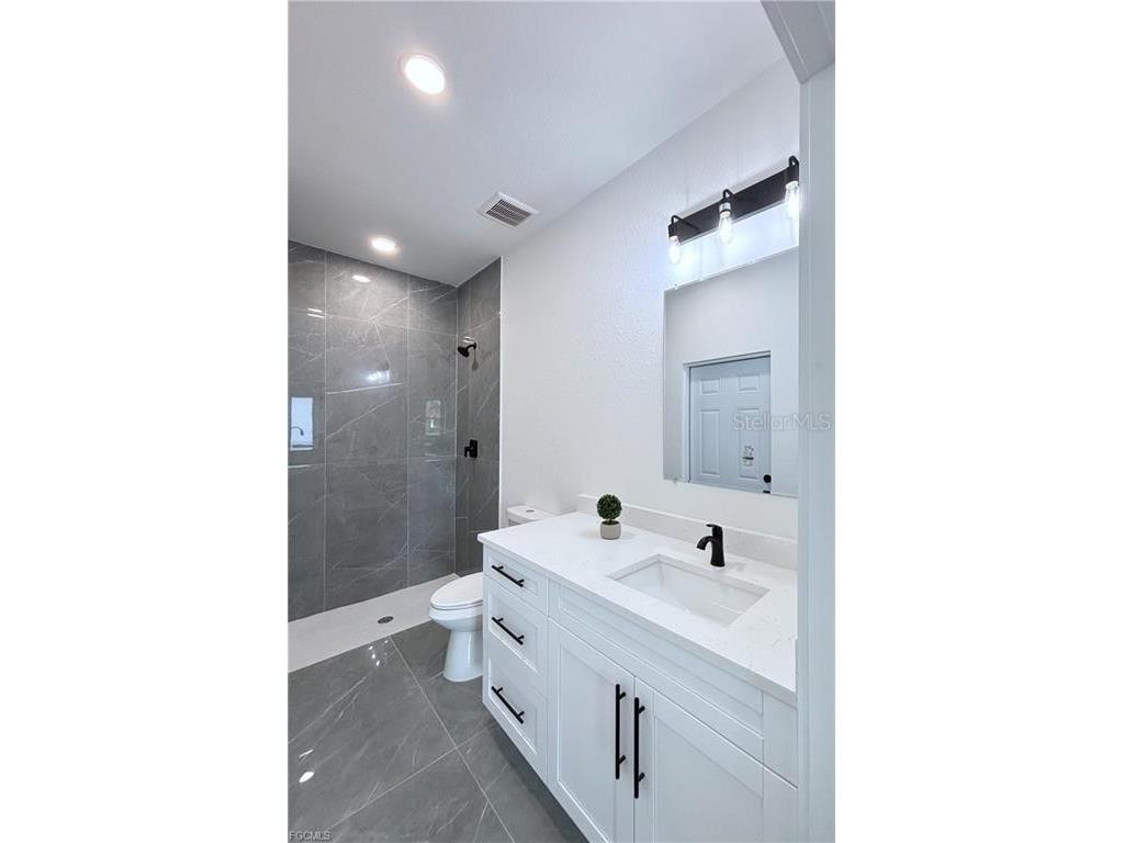 842 Giorgio Avenue S Lehigh Acres FL 33974 A4686402 image8