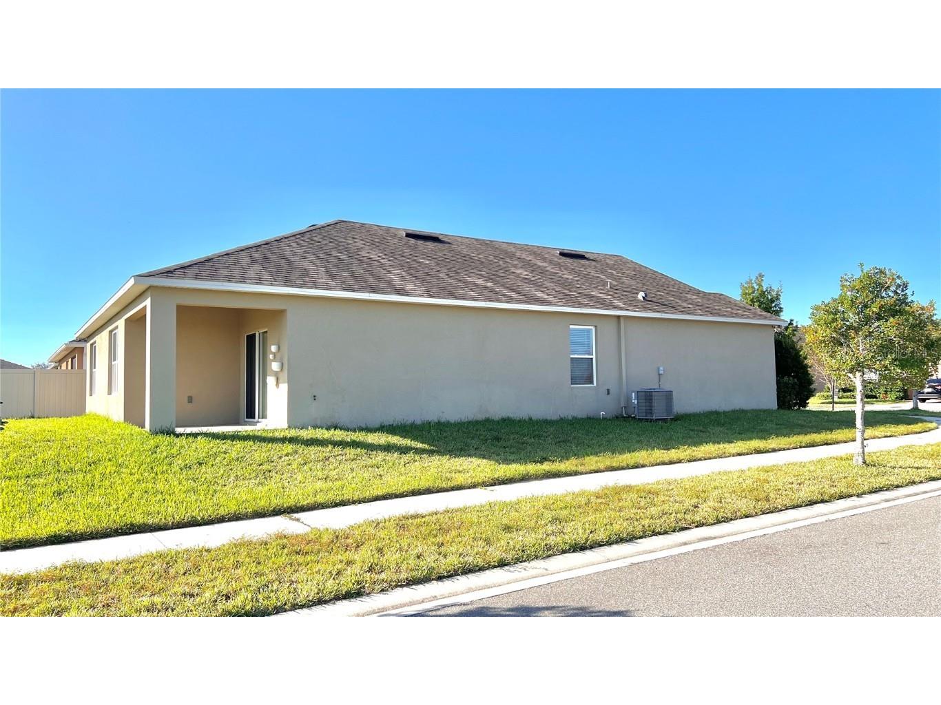 842 Guadalupe Drive Orange City FL 32763 V4944258 image5