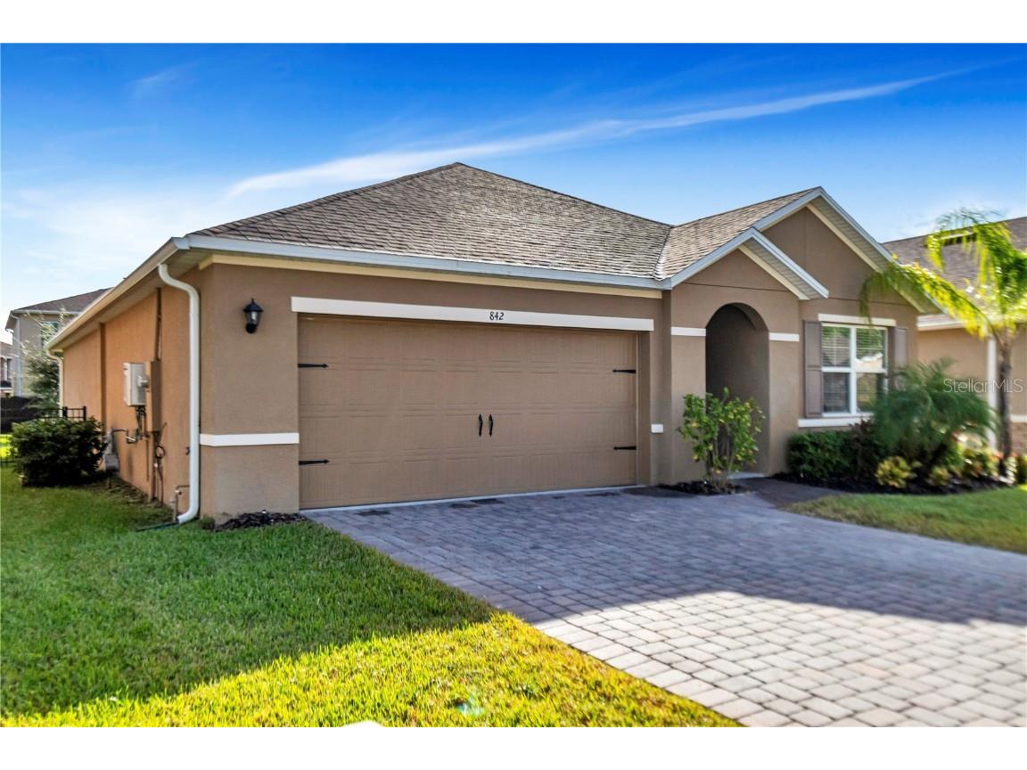 842 Lazio Circle Debary FL 32713 V4945608 image2