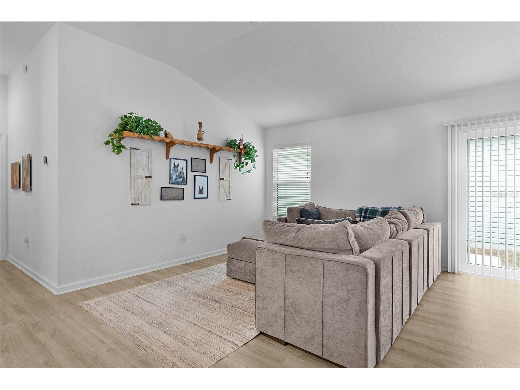 842 Spring Avenue The Villages FL 34762 OM716535 image12