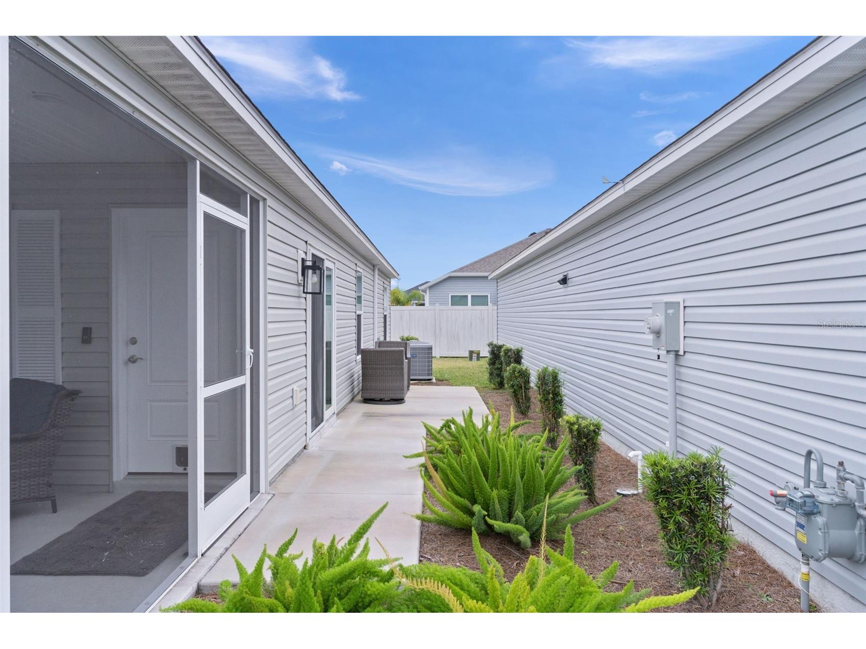 842 Spring Avenue The Villages FL 34762 OM716535 image37